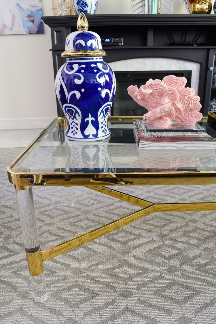 5 Chic & Glam Coffee Table Decor Ideas - MONICA BENAVIDEZ