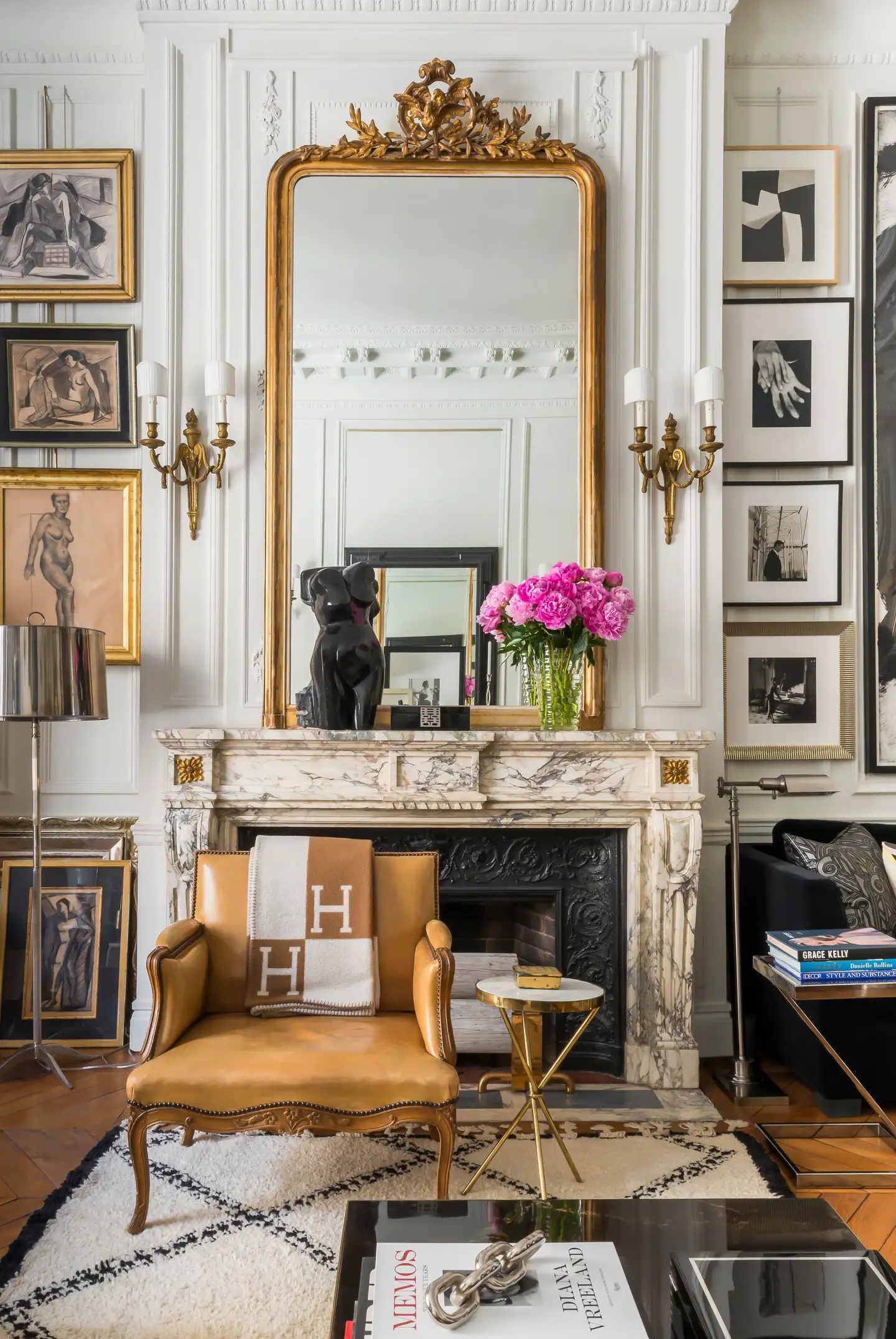 29 Vintage French Decorating Ideas - MONICA BENAVIDEZ